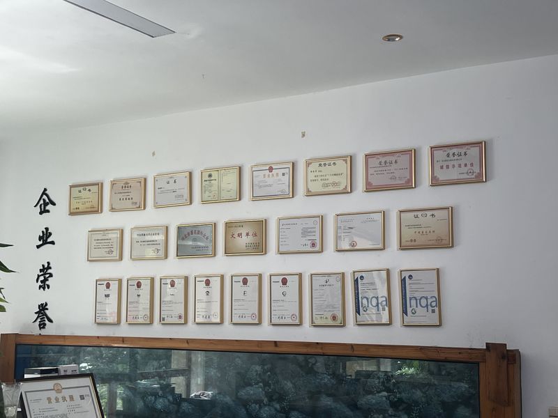Langfang Longzhong Filter Equipment Co., Ltd. ligne de production du fabricant